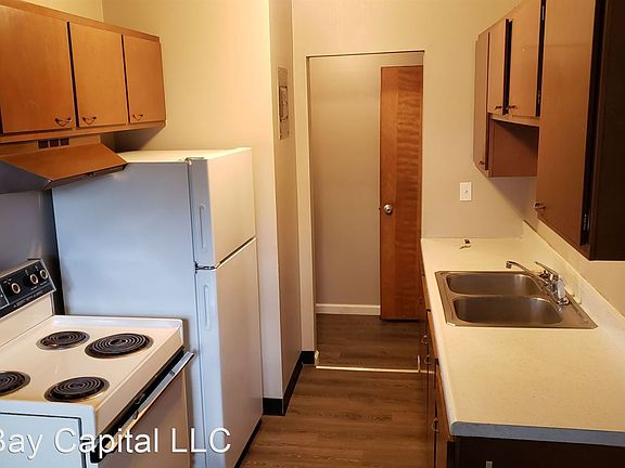 4th image of 902 E Sturgis St APT 8