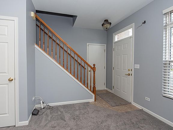 3rd image of 7208 Bradley Dr