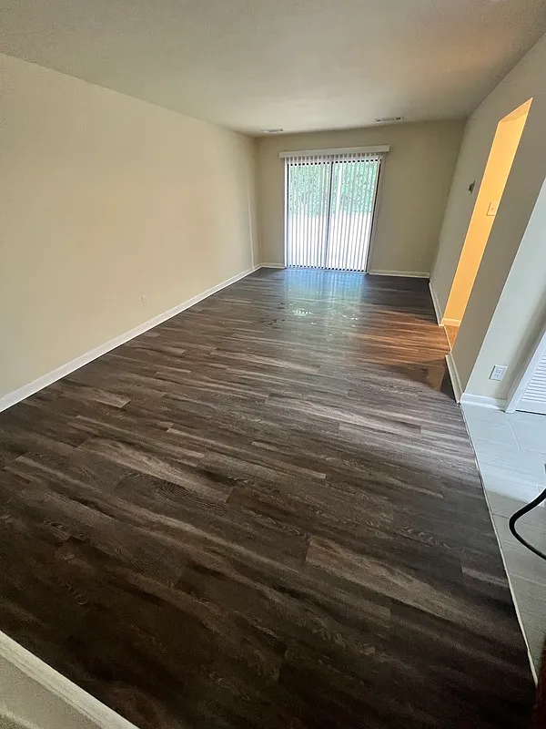 1 bed, 1.0 bath, $995 — Photo 1