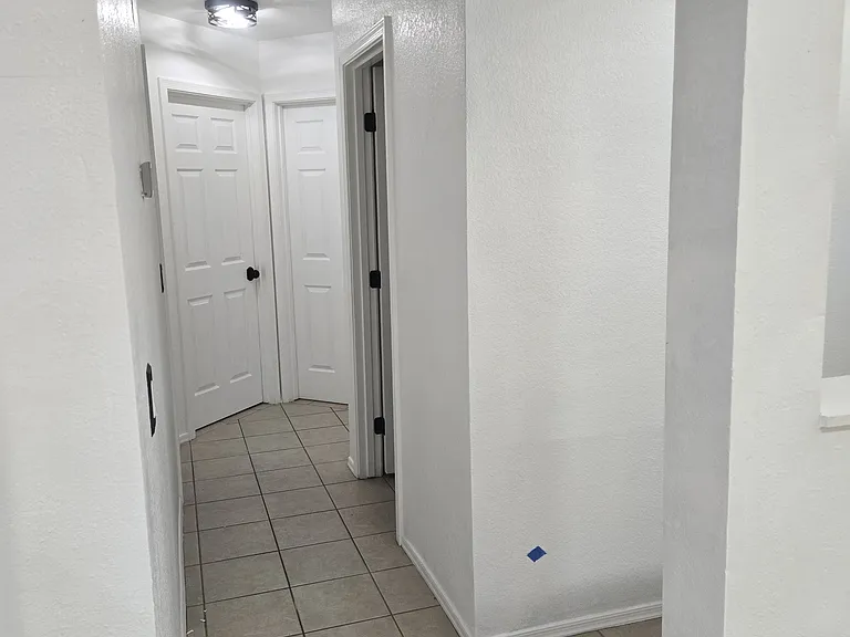 643 W Kingman Loop — Photo 5