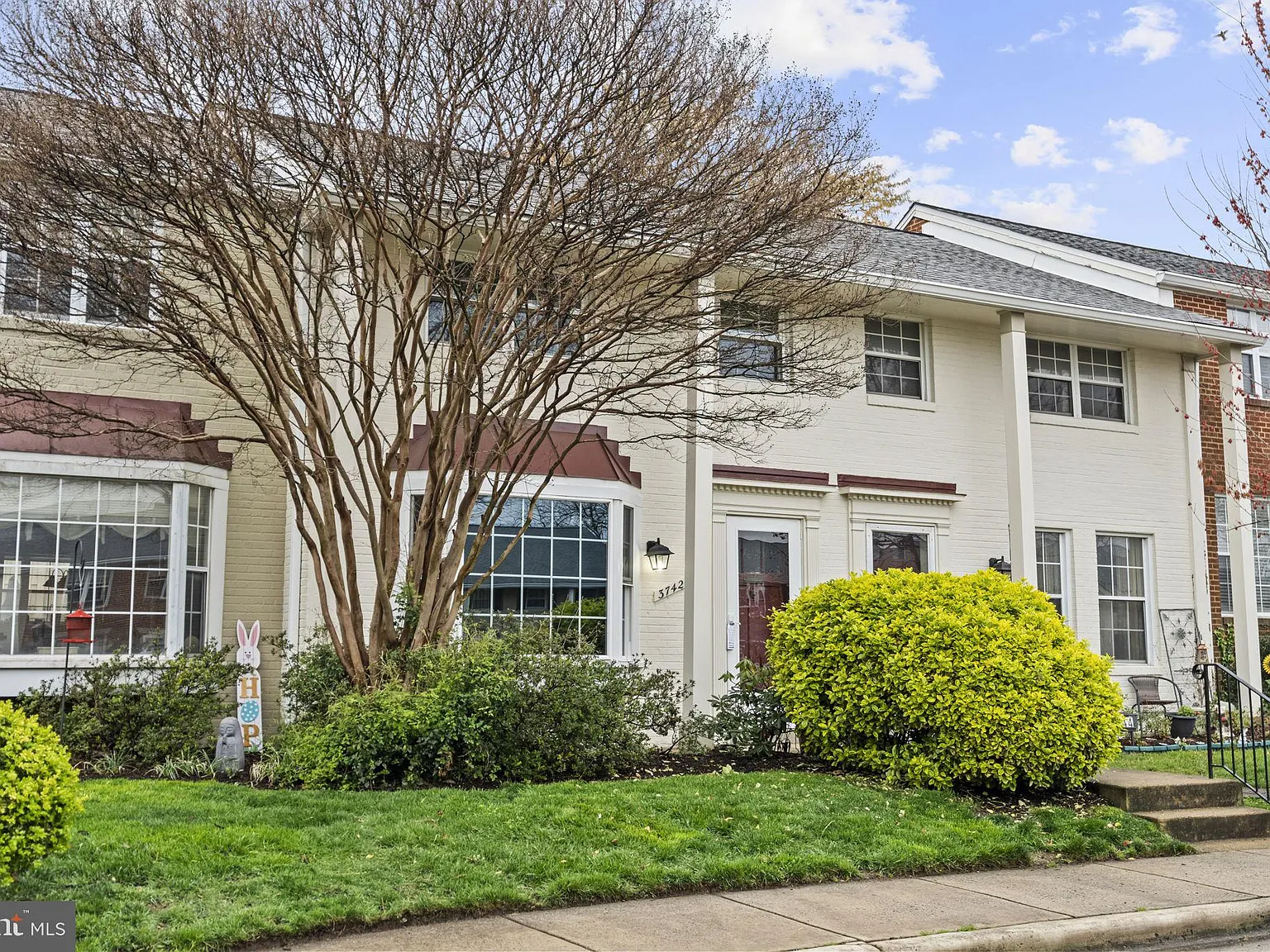 Fairlington Towne — Photo 1