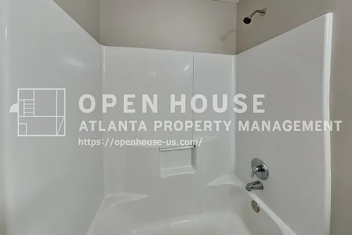 5333 High Point Rd — Photo 17