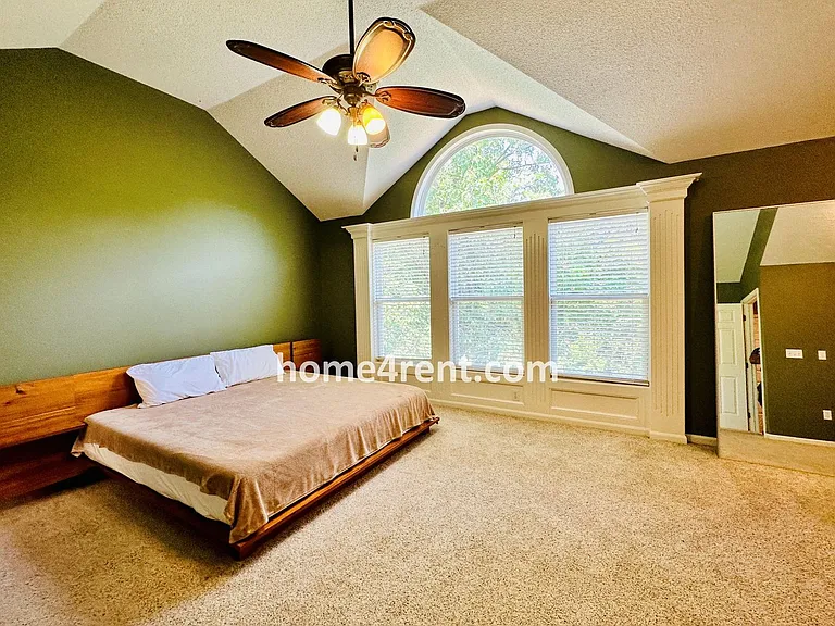 12648 S Hallet St — Photo 30