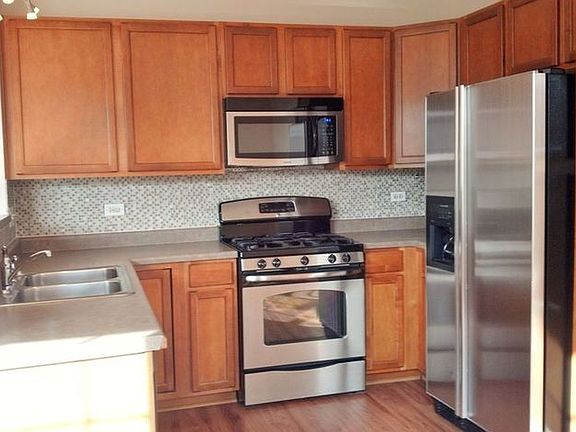 2nd image of 225 Garden Dr