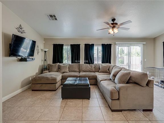 4th image of 412 Villa Espana Way