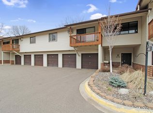 4003 Foss Rd APT 203, Saint Anthony, MN 55421