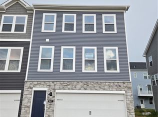 317 Alliance Dr, Harmony, PA 16037