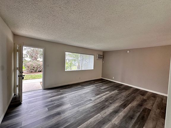 5th image of 1742 W Lincoln Ave APT J4