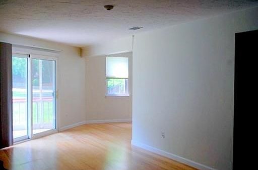 4th image of 70 Brian Dr APT B