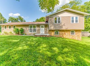 1826 Plumb Creek Cir, Knoxville, TN 37932