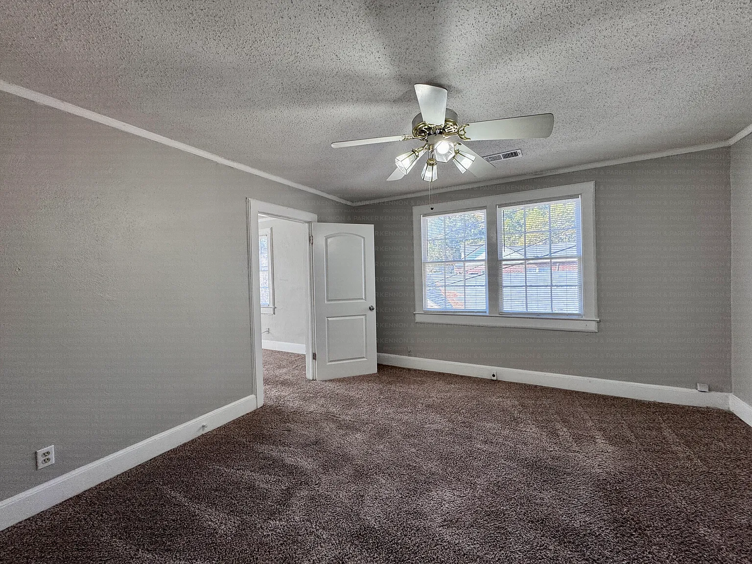 2 bed, 1.0 bath, 1003 sqft, $795 — Photo 3