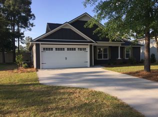 906 Sugarberry Dr, Hahira, GA 31632