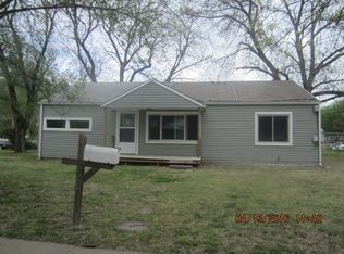 2920 S Volutsia St, Wichita, KS 67216