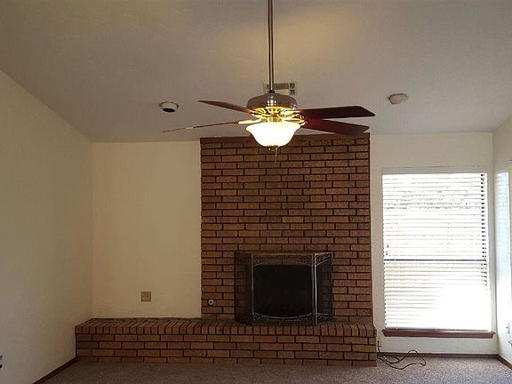 3rd image of 7648 NW Folkstone Way