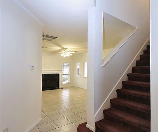 5th image of 9507 Emery Hill Dr
