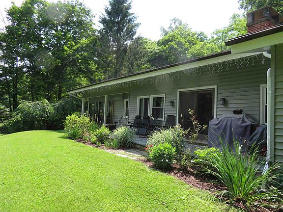 5th image of 164 Frenchs Hill Dr
