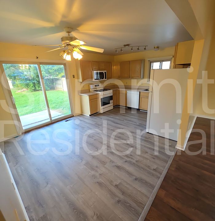 20417 Little Acres Dr, photo 9