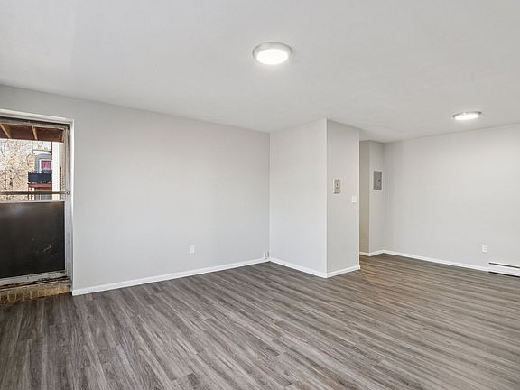 5th image of 10 Thorn St APT 16