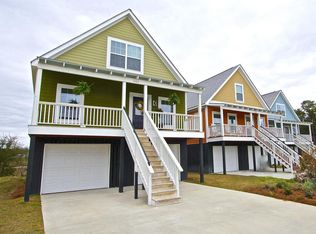 1032 Hunley Waters Cir, North Charleston, SC 29405