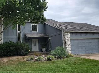 14 Dauphine Dr, Lake Saint Louis, MO 63367