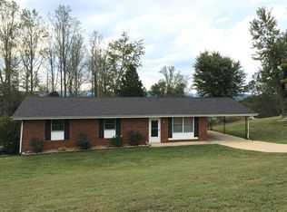 220 Carolina St, Church Hill, TN 37642
