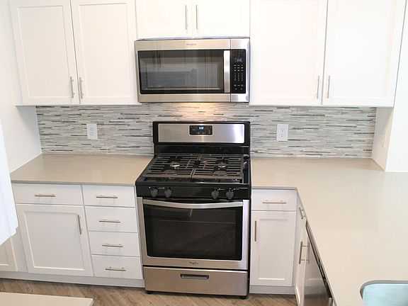 2nd image of 5450 Glenridge Dr NE #1523187