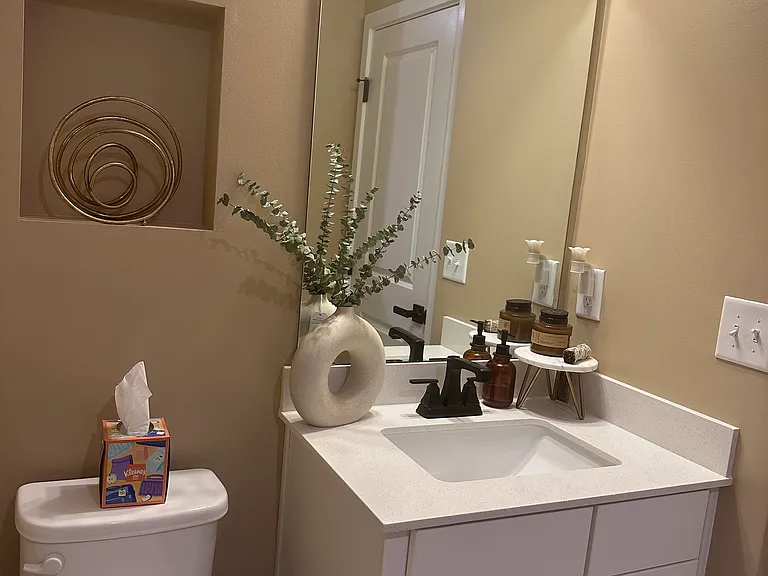 4752 Chastain Ave — Photo 20