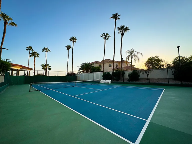 1710 E Queen Palm Dr — Photo 30