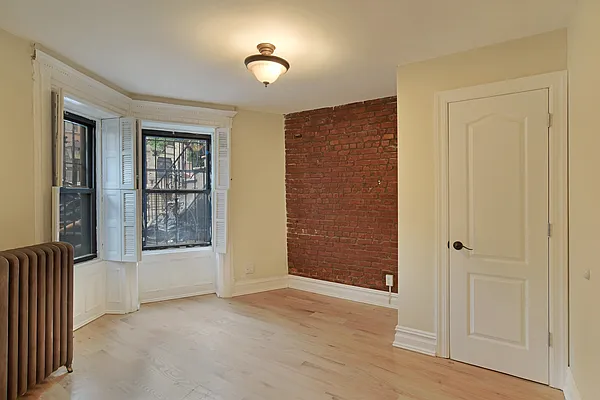 Rented by Compass | media 5