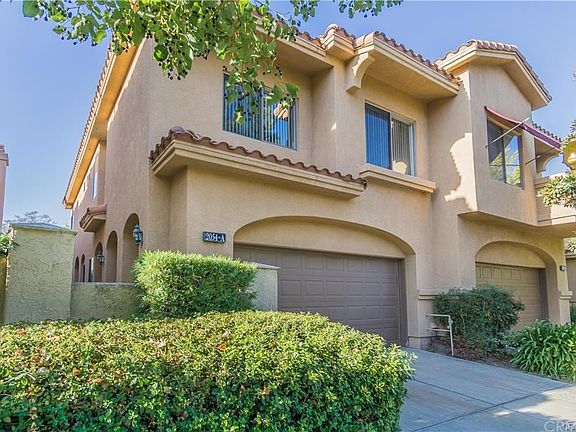 2nd image of 2054 Villa Del Lago Dr Unit A