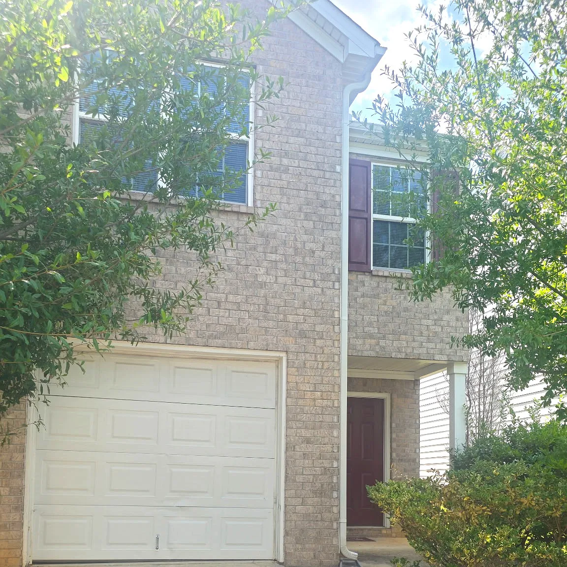 3 bed, 2.5 bath, 1508 sqft, $1,700 — Photo 1