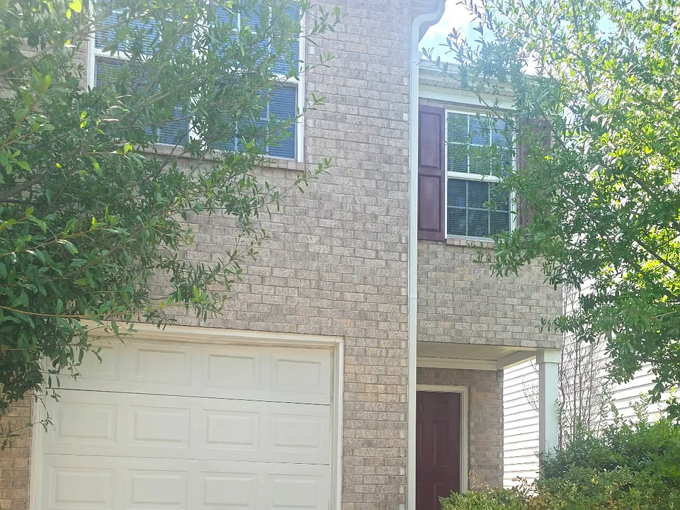 2085 Belmont Cir