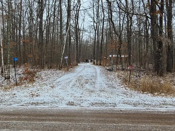 2675 E Wildlife Dr, Brook Park, MN 55007