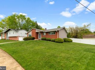 8256 Brattle Rd, Pikesville, MD 21208