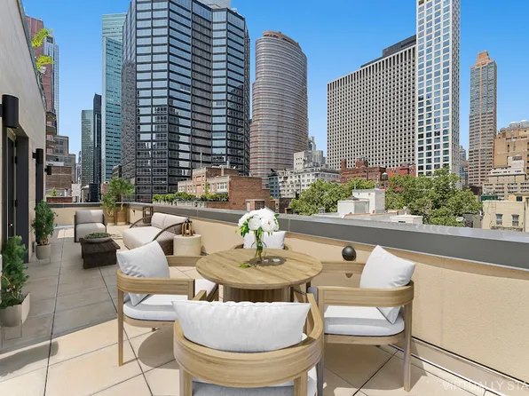 244 East 52nd Street image 7 of 22