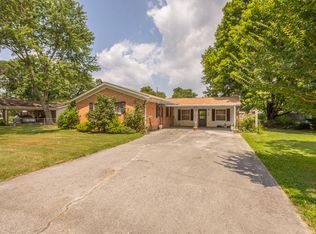 307 Dolores Dr, Hixson, TN 37343