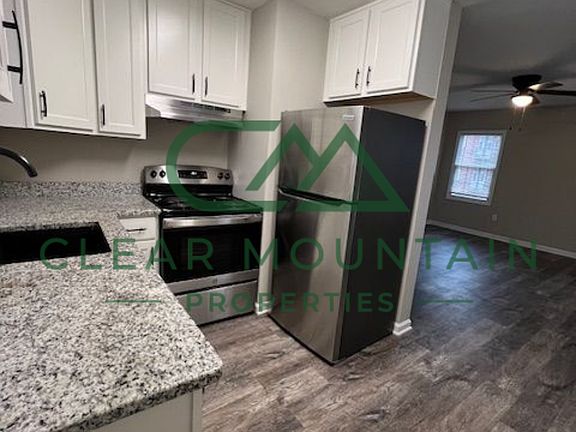 4th image of 412 Hagood St APT 2A