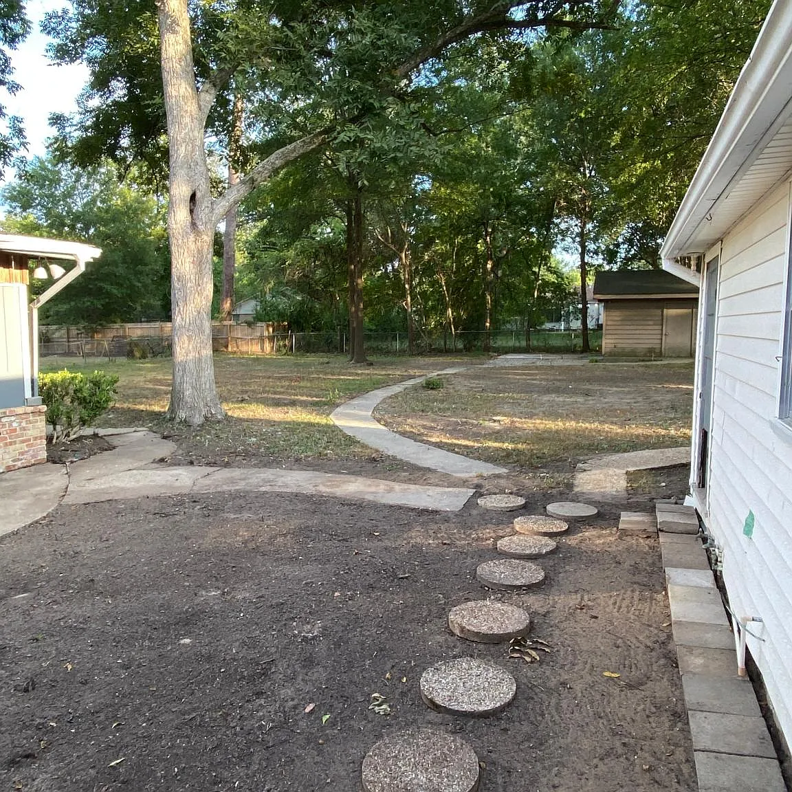 3 bed, 2218 sqft, $1,775 — Photo 3