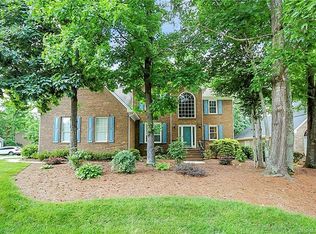 9201 Ivy Brook Ct, Charlotte, NC 28269