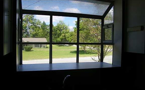 5th image of 2200 Cottingham Dr
