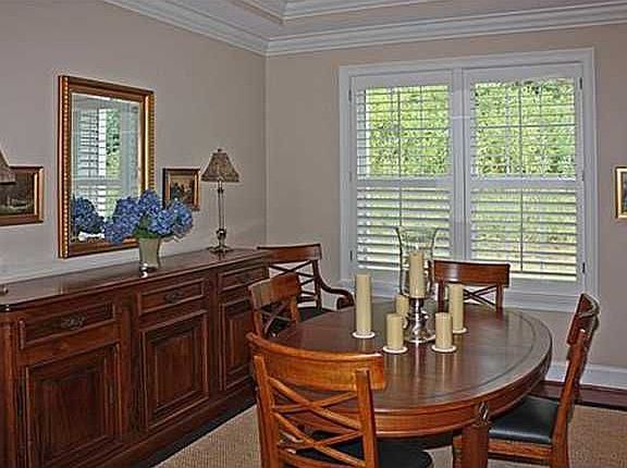 5th image of 12 Stonecreek Ln