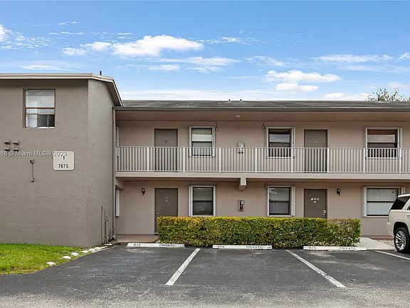 2nd image of 7670 SW 152nd Ave #1-207