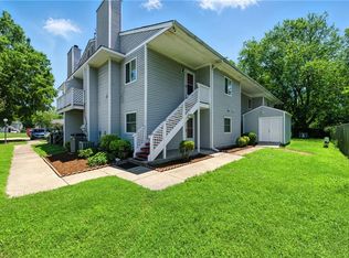 117 Roane Dr APT C, Hampton, VA 23669