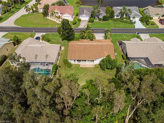 2nd image of 22704 Fountain Lakes Blvd
