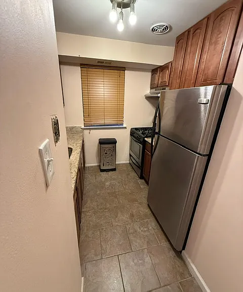9921 Bustleton Ave #10 — Photo 6