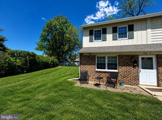 902 N York Rd #5, Willow Grove, PA 19090