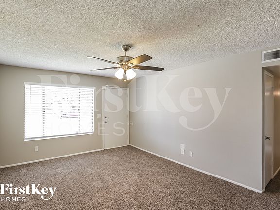 3rd image of 4216 W Royal Palm Rd