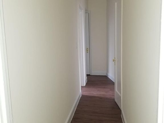 3rd image of 2084 Bronx Park E