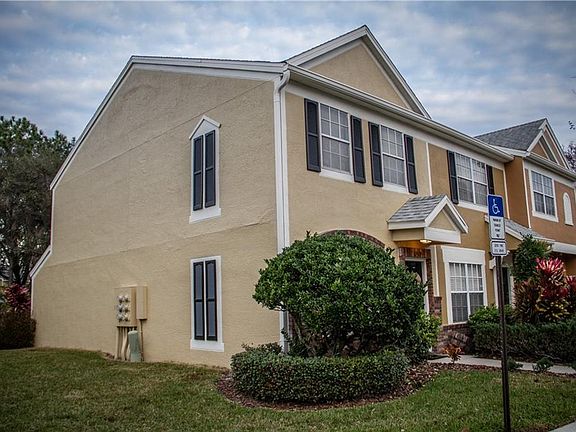 3rd image of 12479 Berkeley Square Dr
