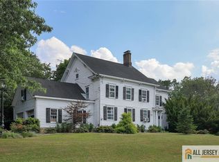 891 Main St, Fords, NJ 08863